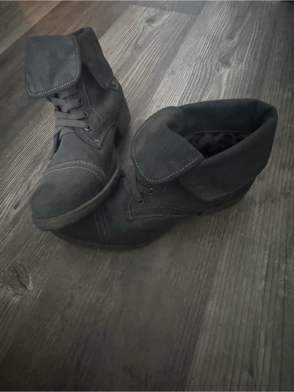 Rocket Dog Women's Dark Gray Fold-Over Combat Boots